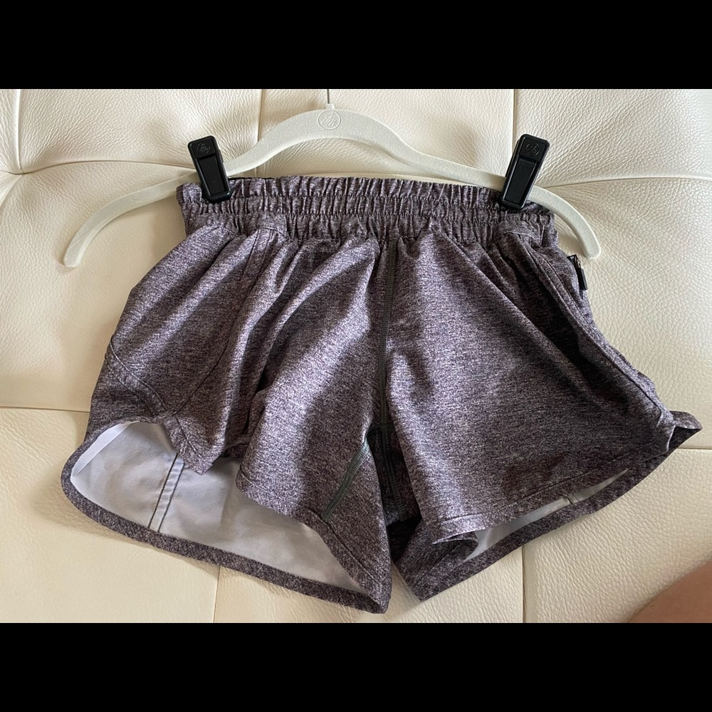 Lulumon tracker short 4 inch inseam